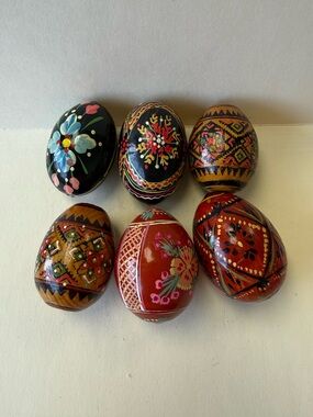 Vintage Set of 6 Hand Painted Polish Pysansky Wood Easter Eggs.